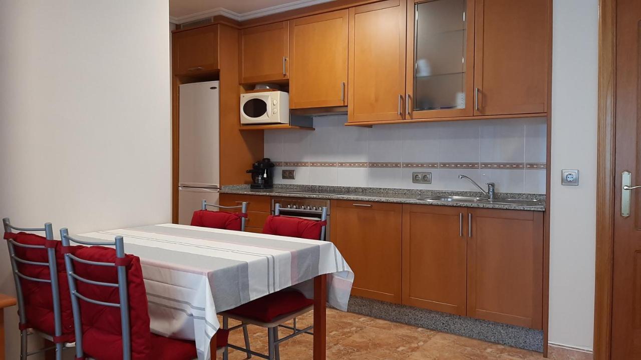 Apartament Ферол Екстериор снимка